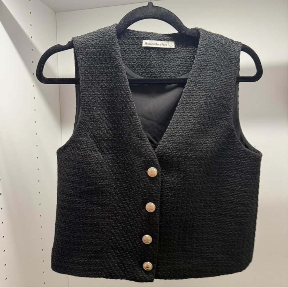 NWOT Abercrombie & Fitch Black Tweed Like Top